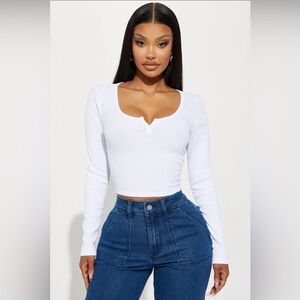 Fashion Nova Agnus Long Sleeve Crop Top Tee Shirt Womens White Medium